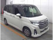 2021 TOYOTA ROOMY