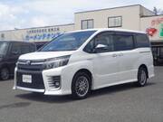 2017 TOYOTA VOXY