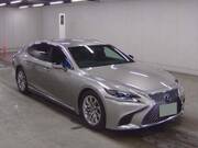 2018 LEXUS LS