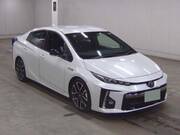 2021 TOYOTA PRIUS PHV