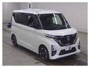 2021 NISSAN ROOX