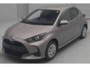 2022 TOYOTA YARIS