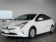 2018 TOYOTA PRIUS
