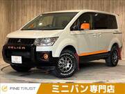 2017 MITSUBISHI DELICA D5