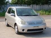 2003 TOYOTA RAUM