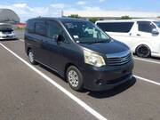 2010 TOYOTA NOAH X L SELECTION