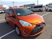 2017 TOYOTA VITZ F