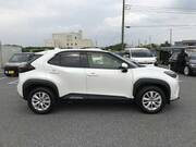 2021 TOYOTA YARIS CROSS