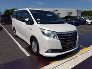 2016 TOYOTA NOAH HYBRID G