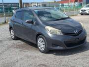 2012 TOYOTA VITZ U