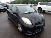 2008 TOYOTA VITZ F