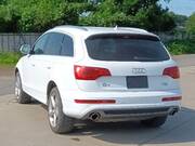 2010 AUDI Q7
