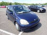 2000 TOYOTA VITZ U