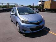 2012 TOYOTA VITZ F