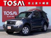 2005 MITSUBISHI PAJERO