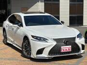 2018 LEXUS LS