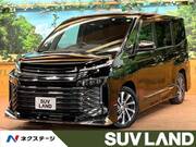 2022 TOYOTA VOXY