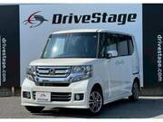 2011 HONDA N-BOX CUSTOM