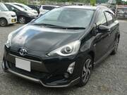 2015 TOYOTA AQUA