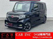 2017 HONDA N-BOX CUSTOM