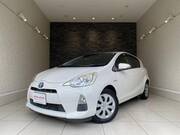 2014 TOYOTA AQUA
