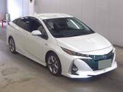 2017 TOYOTA PRIUS PHV