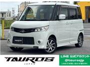 2013 NISSAN ROOX