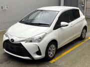 2020 TOYOTA VITZ F