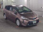 2015 TOYOTA PRIUS ALPHA G
