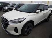 2021 NISSAN KICKS