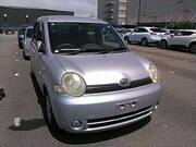 2004 TOYOTA SIENTA G