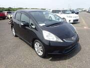 2010 HONDA FIT RS