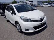 2013 TOYOTA VITZ F SMILE EDITION