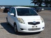 2005 TOYOTA VITZ F