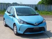 2014 TOYOTA VITZ F
