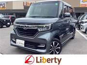 2017 HONDA N-BOX CUSTOM
