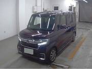 2021 HONDA N-BOX CUSTOM