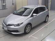 2015 TOYOTA AURIS
