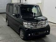 2016 HONDA N-BOX CUSTOM