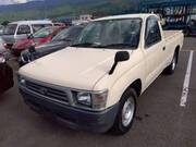 2000 TOYOTA HILUX