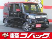 2017 HONDA N-BOX CUSTOM