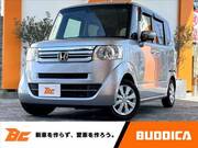 2017 HONDA N-BOX