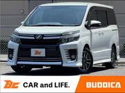 2014 TOYOTA VOXY