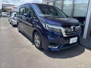 2017 HONDA STEPWAGON