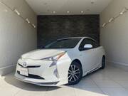 2015 TOYOTA PRIUS S