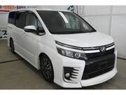 2014 TOYOTA VOXY