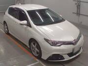 2015 TOYOTA AURIS