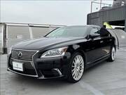2016 LEXUS LS