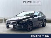 2014 VOLVO V40