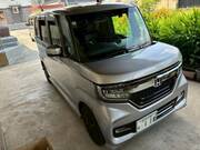 2018 HONDA N-BOX CUSTOM